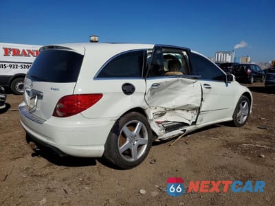 Trzecie zdjęcie samochodu z tyłu: 2010 MERCEDES-BENZ R 350 4MATIC VIN:4JGCB6FE1AA103612 - miniatura