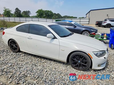 Czwarte zdjęcie samochodu z boku: 2013 BMW 328 I VIN:WBAKE3C52DE772069 - miniatura