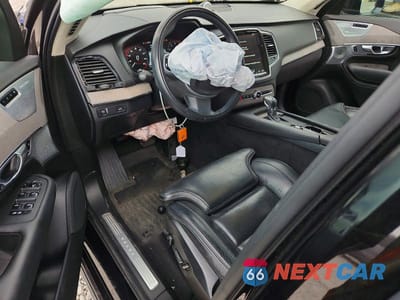 Zdjęcie 8 z 13 samochodu: 2022 VOLVO XC90 T6 INSCRIPTION VIN:YV4A221L6N1813909 - miniatura
