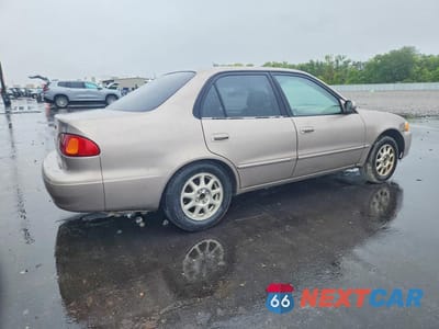 Trzecie zdjęcie samochodu z tyłu: 2001 TOYOTA COROLLA LE VIN:1NXBR12E51Z492401 - miniatura