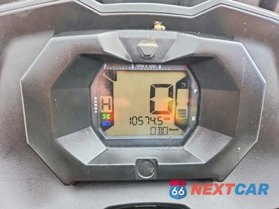 Zdjęcie 8 z 10 samochodu: 2018 CAN-AM OUTLANDER X MR 850 VIN:3JBLWAU49JJ000659 - miniatura