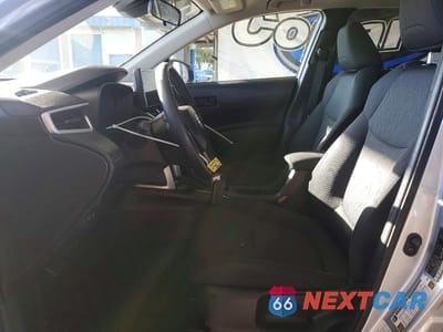 Zdjęcie 7 z 13 samochodu: 2025 TOYOTA COROLLA CROSS LE VIN:7MUCAAAG6SV120550 - miniatura