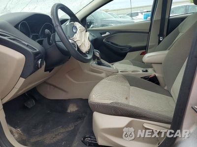 Zdjęcie 7 z 13 samochodu: 2012 FORD FOCUS SE VIN:1FAHP3F26CL354235 - miniatura