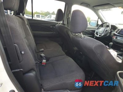 Zdjęcie 11 z 13 samochodu: 2017 HONDA PILOT EX VIN:5FNYF6H37HB070319 - miniatura