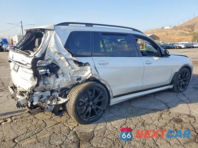 Trzecie zdjęcie samochodu z tyłu: 2023 BMW X7 XDRIVE40I VIN:5UX23EM03P9P31050 - miniatura
