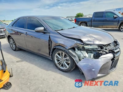 Czwarte zdjęcie samochodu z boku: 2016 TOYOTA CAMRY SE VIN:4T1BF1FK3GU124607 - miniatura