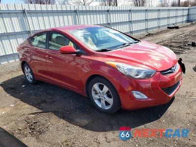 Czwarte zdjęcie samochodu z boku: 2012 HYUNDAI ELANTRA GLS VIN:KMHDH4AE2CU384903 - miniatura