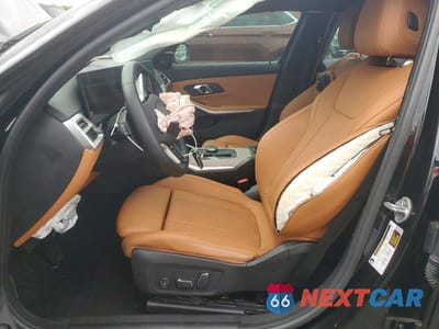 Zdjęcie 7 z 12 samochodu: 2025 BMW 330I VIN:3MW69CW00S8F19192 - miniatura