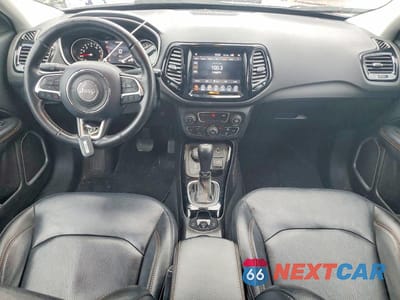 Zdjęcie 8 z 13 samochodu: 2020 JEEP COMPASS LIMITED VIN:3C4NJDCBXLT221779 - miniatura
