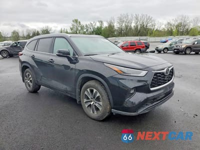 Czwarte zdjęcie samochodu z boku: 2026 TOYOTA HIGHLANDER XLE VIN:5TDKDRBHXTS601793 - miniatura