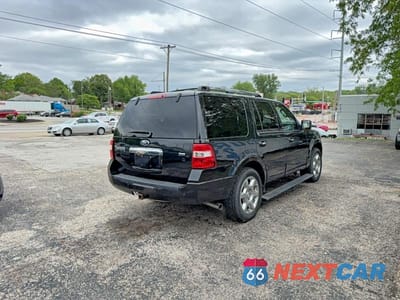 Czwarte zdjęcie samochodu z boku: 2014 FORD EXPEDITION LIMITED VIN:1FMJU2A55EEF03527 - miniatura