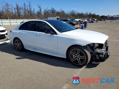 Czwarte zdjęcie samochodu z boku: 2024 MERCEDES-BENZ C 300 4MATIC VIN:W1KAF4HB0RR190672 - miniatura