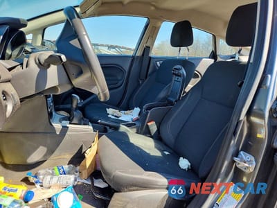 Zdjęcie 7 z 12 samochodu: 2016 FORD FIESTA SE VIN:3FADP4BJ7GM120496 - miniatura