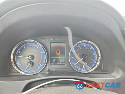 Zdjęcie 9 z 12 samochodu: 2018 TOYOTA COROLLA LE VIN:5YFBURHE1JP846050 - miniatura