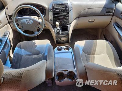 Zdjęcie 8 z 14 samochodu: 2008 TOYOTA SIENNA LE 8-PASSENGER VIN:5TDZK23C08S116083 - miniatura