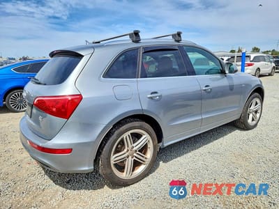 Trzecie zdjęcie samochodu z tyłu: 2010 AUDI Q5 PREMIUM PLUS VIN:WA1MKAFP1AA039479 - miniatura