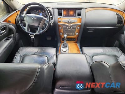 Zdjęcie 8 z 14 samochodu: 2011 INFINITI QX56 BASE VIN:JN8AZ2NC1B9300092 - miniatura