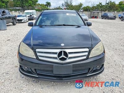 Piąte zdjęcie samochodu w środku: 2010 MERCEDES-BENZ C 300 4MATIC VIN:WDDGF8BB9AR131909 - miniatura