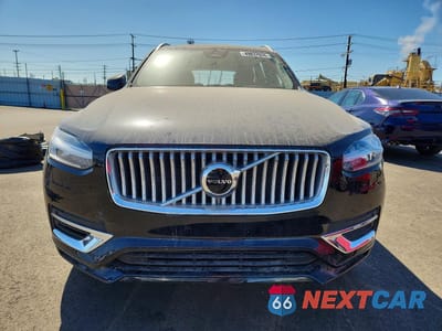 Piąte zdjęcie samochodu w środku: 2024 VOLVO XC90 CORE VIN:YV4H60CK8R1250525 - miniatura