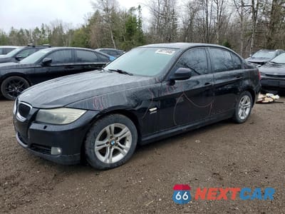2011 BMW 328I WBAPK7C56BA974326 - główne zdjęcie licytacji z USA - miniatura