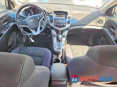 Zdjęcie 8 z 12 samochodu: 2014 CHEVROLET CRUZE LT VIN:1G1PC5SB8E7249848 - miniatura