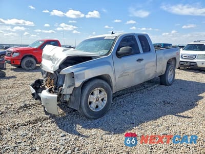 2011 CHEVROLET SILVERADO K1500 LT 1GCRKSE38BZ278479 - główne zdjęcie licytacji z USA - miniatura