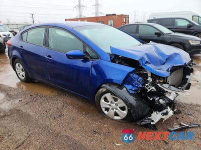 Czwarte zdjęcie samochodu z boku: 2018 KIA FORTE LX VIN:3KPFK4A71JE236060 - miniatura