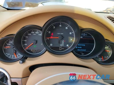 Zdjęcie 9 z 14 samochodu: 2016 PORSCHE CAYENNE VIN:WP1AA2A27GKA11197 - miniatura