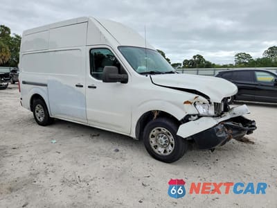 Czwarte zdjęcie samochodu z boku: 2019 NISSAN NV 2500 DELIVERY VAN VIN:1N6BF0LY8KN810522 - miniatura