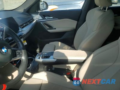 Zdjęcie 8 z 12 samochodu: 2024 BMW X2 M35I VIN:WBX83GM03R5Y61835 - miniatura