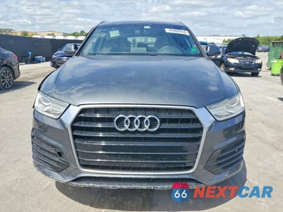 Piąte zdjęcie samochodu w środku: 2018 AUDI Q3 PREMIUM VIN:WA1BCCFS2JR015181 - miniatura