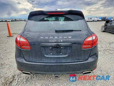 Zdjęcie 6 z 13 samochodu: 2012 PORSCHE CAYENNE S VIN:WP1AB2A26CLA51840 - miniatura