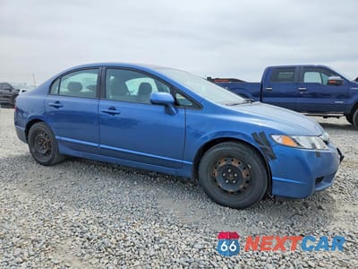 Czwarte zdjęcie samochodu z boku: 2010 HONDA CIVIC LX VIN:2HGFA1F51AH318191 - miniatura