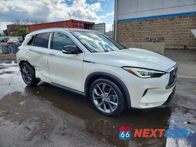 Czwarte zdjęcie samochodu z boku: 2019 INFINITI QX50 ESSENTIAL VIN:3PCAJ5M31KF121322 - miniatura