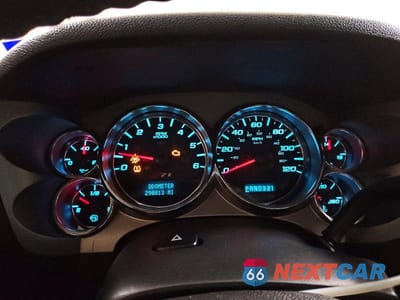 Zdjęcie 9 z 12 samochodu: 2009 CHEVROLET SILVERADO C1500 LT VIN:3GCEC230X9G173067 - miniatura