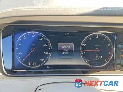 Zdjęcie 9 z 12 samochodu: 2015 MERCEDES-BENZ S 550 4MATIC VIN:WDDUG8FB5FA121524 - miniatura