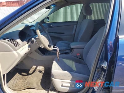 Zdjęcie 7 z 13 samochodu: 2005 TOYOTA CAMRY LE VIN:4T1BE32K65U055123 - miniatura