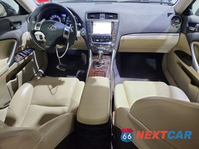 Zdjęcie 8 z 12 samochodu: 2012 LEXUS IS 250 VIN:JTHCF5C26C5055645 - miniatura
