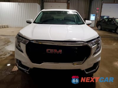 Piąte zdjęcie samochodu w środku: 2024 GMC TERRAIN SLE VIN:3GKALMEG3RL368167 - miniatura