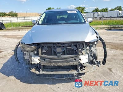 Piąte zdjęcie samochodu w środku: 2018 MAZDA CX-5 GRAND TOURING VIN:JM3KFBDM2J0433165 - miniatura