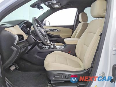 Zdjęcie 7 z 12 samochodu: 2023 CHEVROLET TRAVERSE LS VIN:1GNERLKW6PJ239496 - miniatura