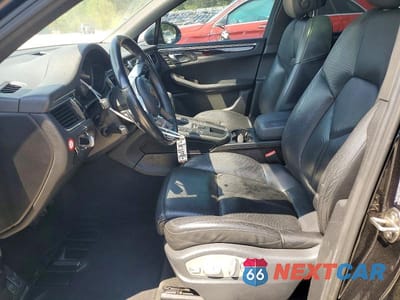 Zdjęcie 7 z 13 samochodu: 2016 PORSCHE MACAN S VIN:WP1AB2A50GLB47494 - miniatura