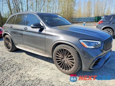 Czwarte zdjęcie samochodu z boku: 2020 MERCEDES-BENZ GLC 63 4MATIC AMG VIN:W1N0G8JBXLF838492 - miniatura