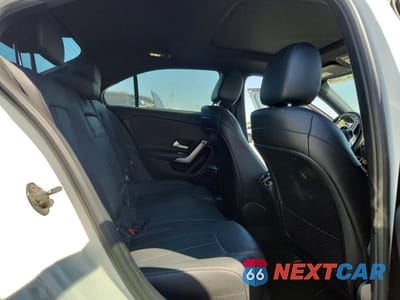Zdjęcie 10 z 12 samochodu: 2019 MERCEDES-BENZ A 220 VIN:WDD3G4EB1KW001447 - miniatura