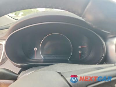 Zdjęcie 9 z 13 samochodu: 2018 KIA SORENTO SX V6 VIN:5XYPKDA51JG367186 - miniatura