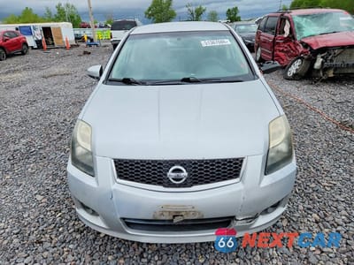 Piąte zdjęcie samochodu w środku: 2010 NISSAN SENTRA 2.0 VIN:3N1AB6AP9AL617532 - miniatura