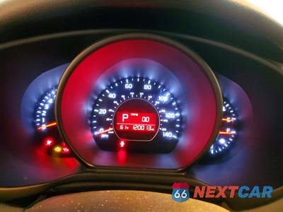 Zdjęcie 9 z 13 samochodu: 2015 KIA SOUL BASE VIN:KNDJN2A21F7234584 - miniatura