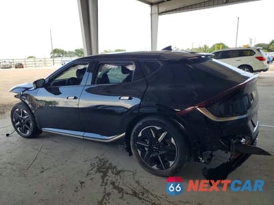 Drugie zdjęcie samochodu z przodu: 2025 KIA EV6 WIND VIN:5XYC34JA4SG011907 - miniatura