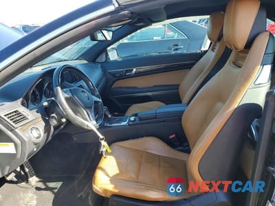 Zdjęcie 7 z 13 samochodu: 2013 MERCEDES-BENZ E 350 VIN:WDDKK5KF9DF196644 - miniatura