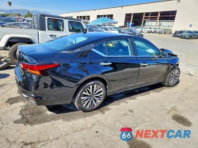 Trzecie zdjęcie samochodu z tyłu: 2025 NISSAN ALTIMA SV VIN:1N4BL4DV7SN397554 - miniatura